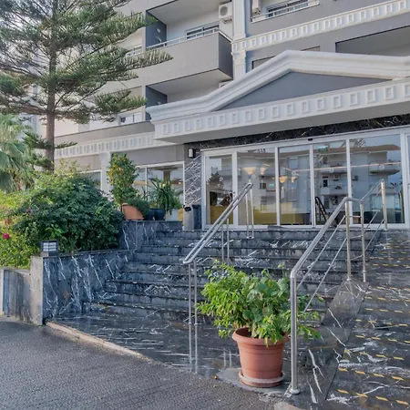 Sun Hill Hotel